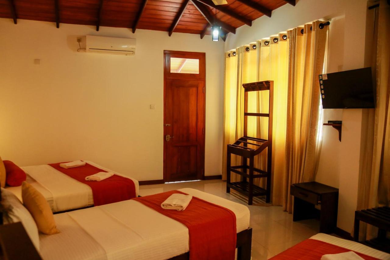 Queens Lodge Kandy Exterior foto